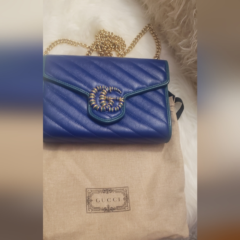 Gucci GG Marmont Mini Bag - Picture 8 of 8